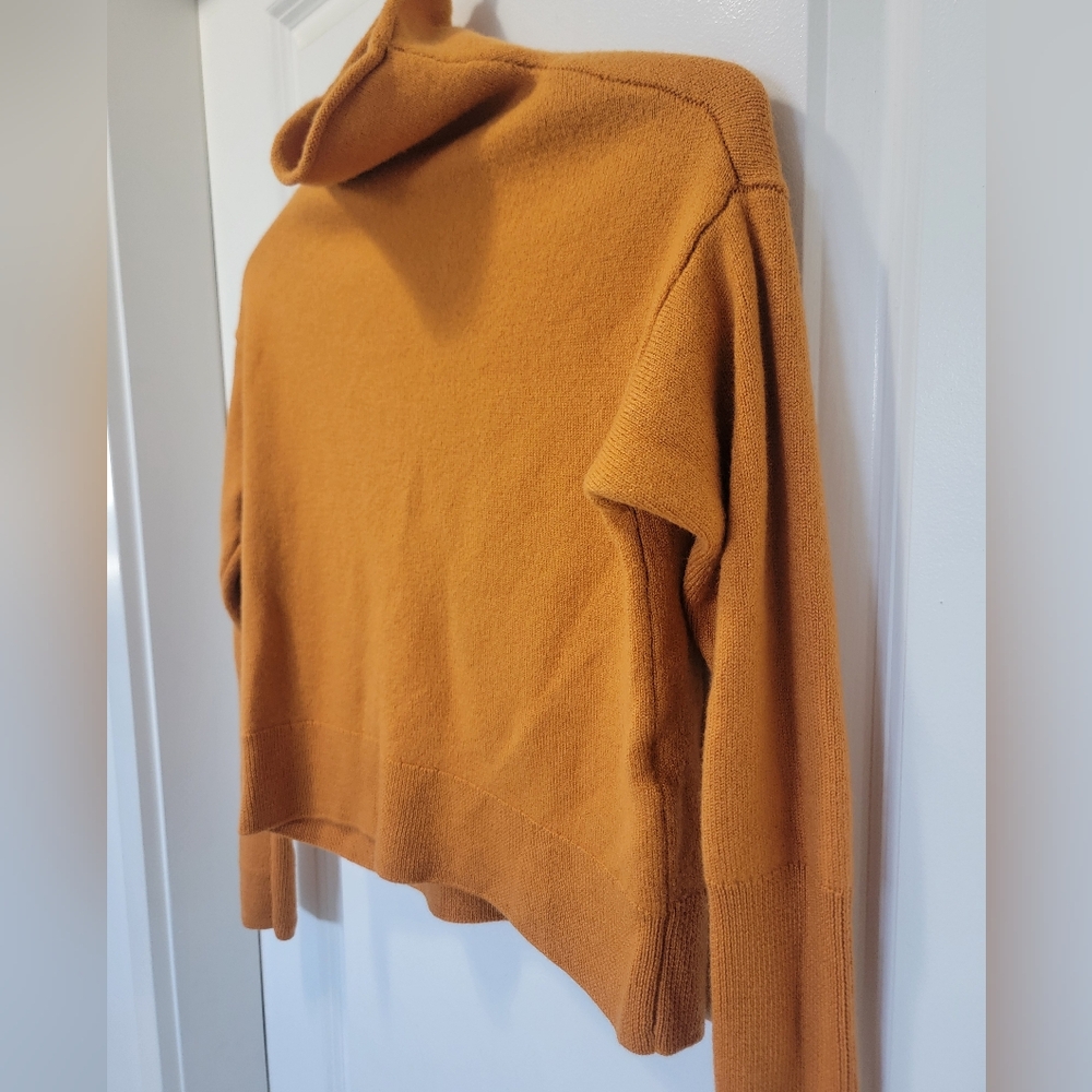 SOLD Wilfred 100% Merino Wool sweater "Cyperie" mock turtleneck xs Aritzia - Picture 7 of 8